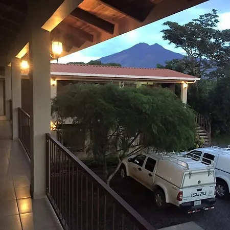 Cabinas Ledezma Hotel